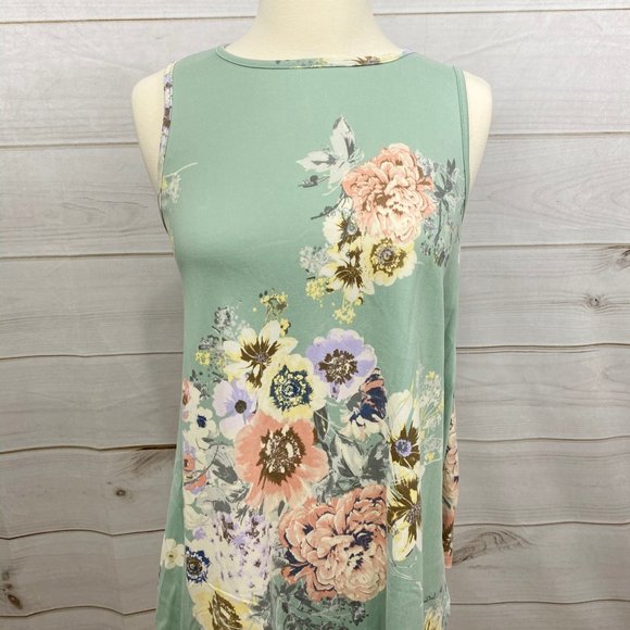 Sage Floral Tank Top - Picture 4 of 4